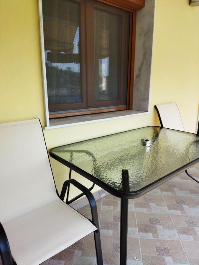 Babis Apartment Kavala Exterior photo